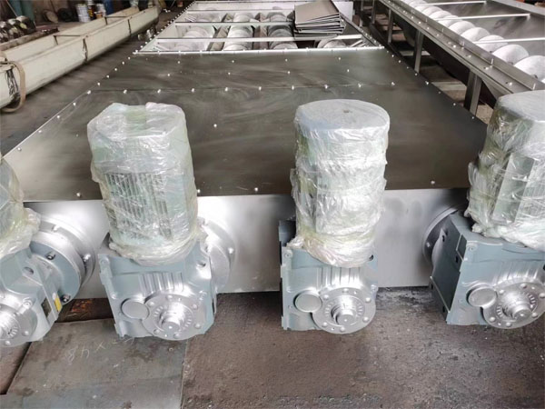 �����������ݔ���ö��o(w��)�S����ݔ�͙C(j��)